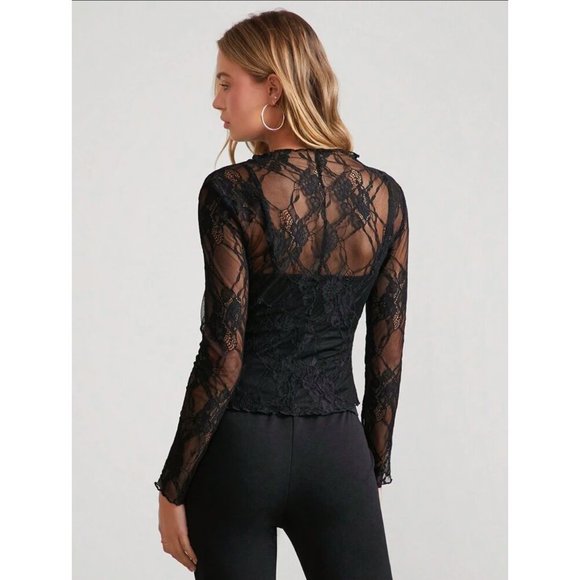 Completely Sheer floral lace long sleeve tee black - Picture 2 of 2